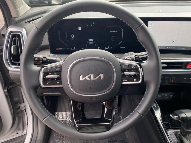 used 2025 Kia Sorento car, priced at $39,362