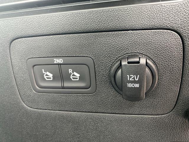 used 2025 Kia Sorento car, priced at $39,362