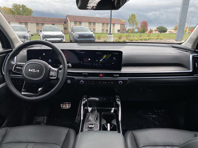 used 2025 Kia Sorento car, priced at $39,362