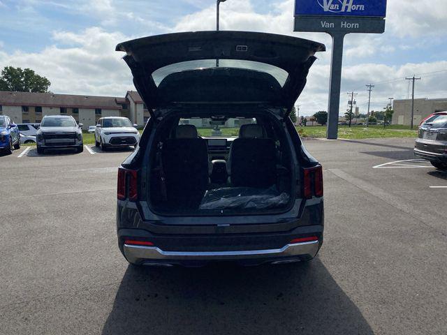new 2025 Kia Sorento Hybrid car, priced at $47,074