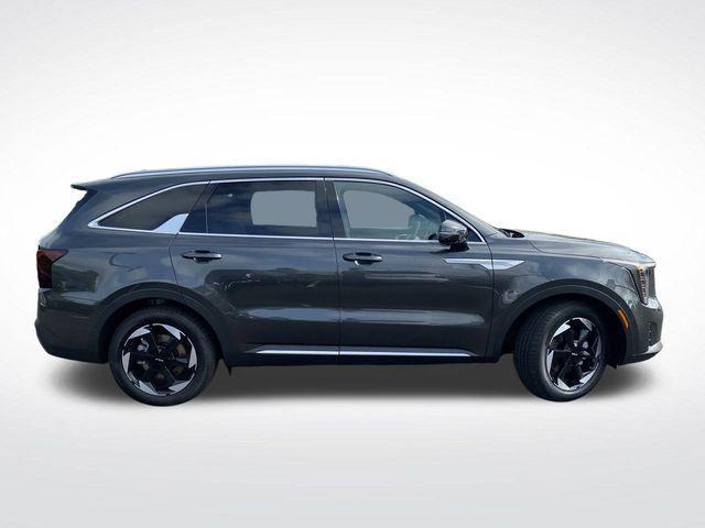new 2025 Kia Sorento Hybrid car, priced at $47,074