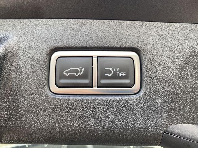 new 2025 Kia Sorento Hybrid car, priced at $47,074