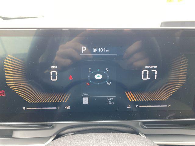 new 2025 Kia Carnival car, priced at $40,175