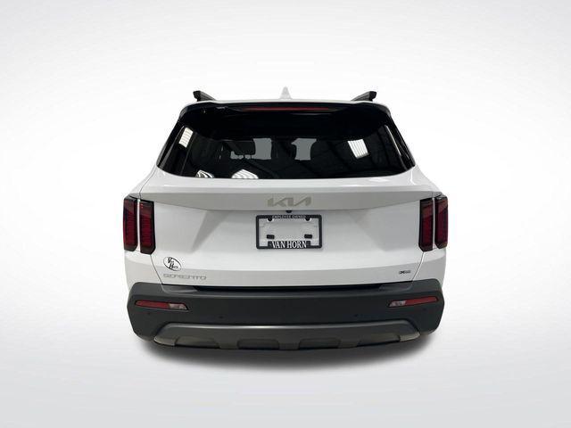 used 2023 Kia Sorento car, priced at $26,897