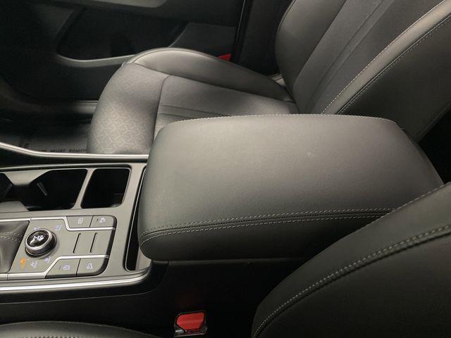 used 2023 Kia Sorento car, priced at $26,897