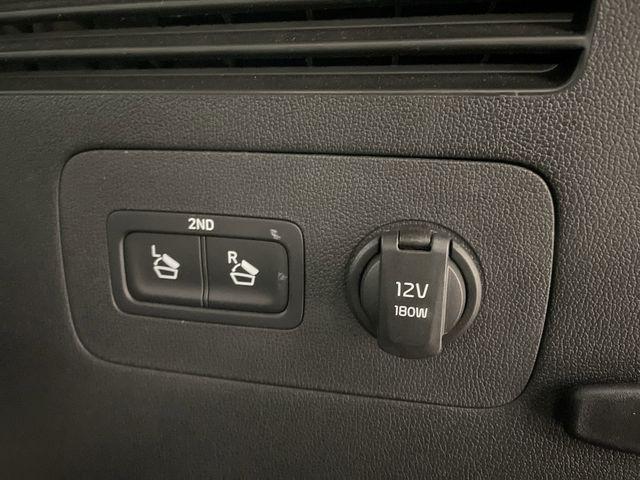 used 2023 Kia Sorento car, priced at $28,664