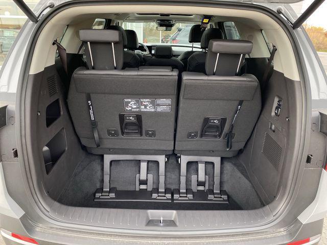 new 2026 Kia Carnival Hybrid car, priced at $49,234