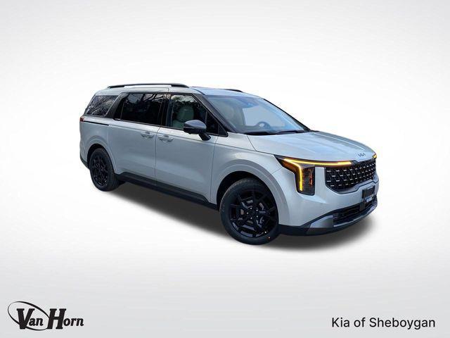 new 2025 Kia Carnival Hybrid car, priced at $53,354