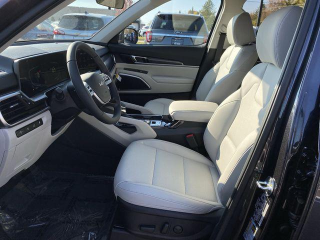 new 2025 Kia Telluride car, priced at $40,964