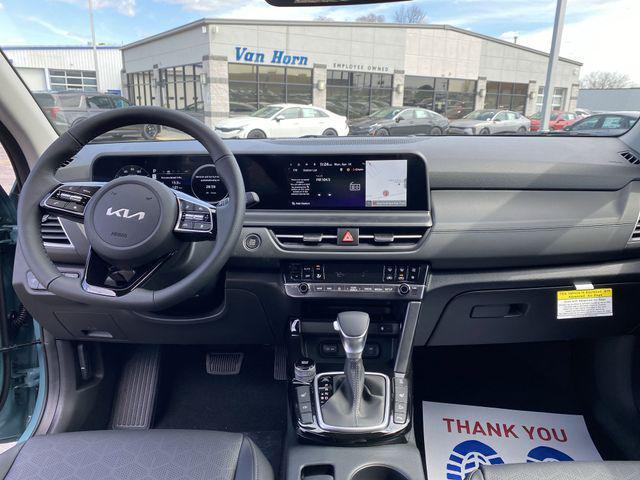 new 2025 Kia Seltos car, priced at $31,136