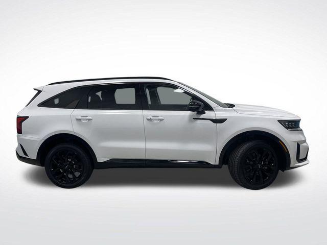used 2023 Kia Sorento car, priced at $30,998
