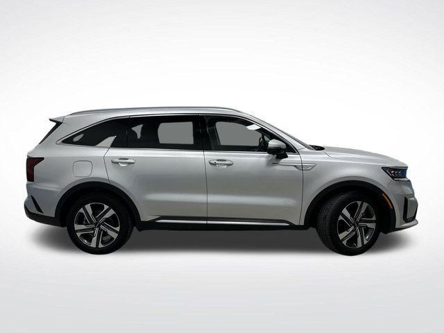 used 2023 Kia Sorento Plug-In Hybrid car, priced at $31,875