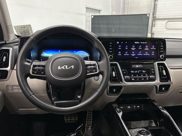 used 2023 Kia Sorento Plug-In Hybrid car, priced at $31,875