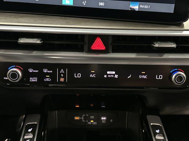 used 2024 Kia Sorento car, priced at $34,889