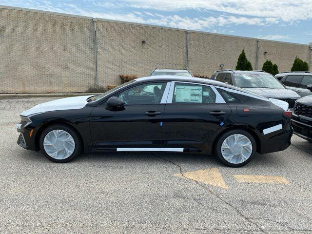 new 2026 Kia K5 car, priced at $31,165