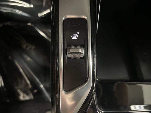 used 2023 Kia Sorento car, priced at $30,226