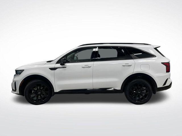 used 2023 Kia Sorento car, priced at $30,226