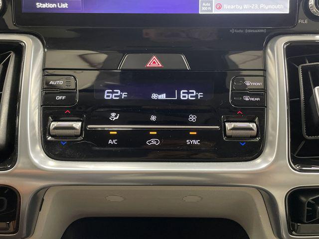 used 2023 Kia Sorento car, priced at $30,226