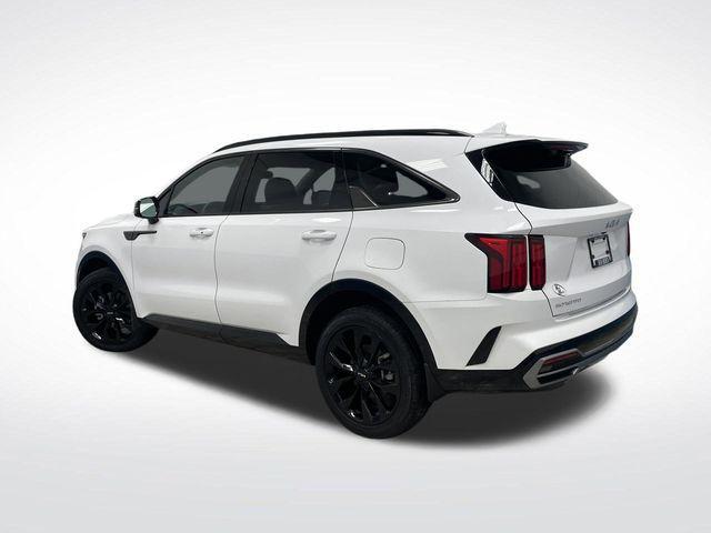 used 2023 Kia Sorento car, priced at $30,226