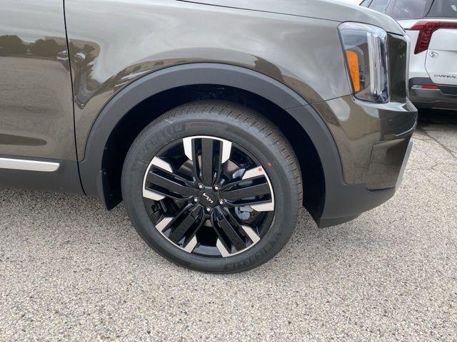 new 2025 Kia Telluride car, priced at $49,691