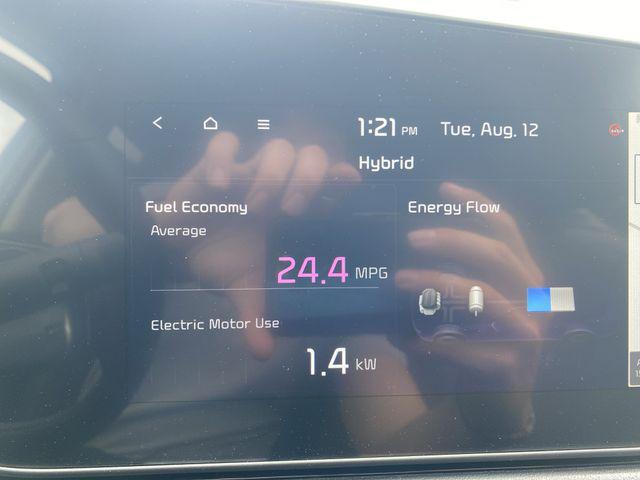 new 2025 Kia Niro car, priced at $29,792