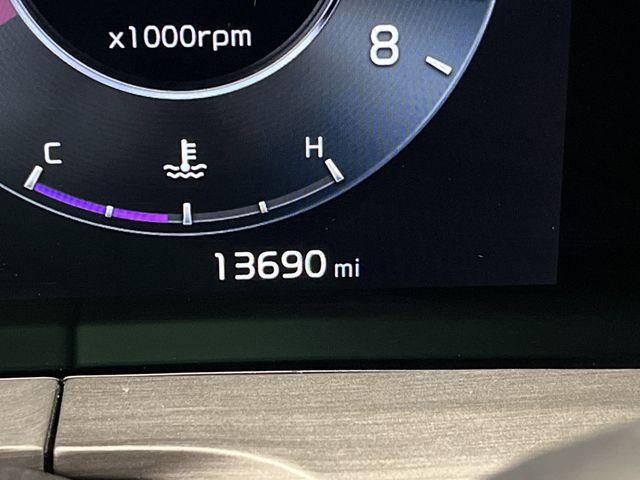 used 2024 Kia Telluride car, priced at $39,374