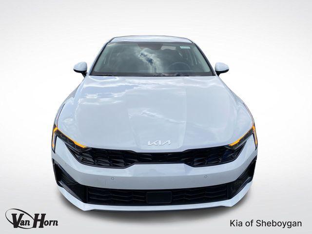 new 2025 Kia K5 car, priced at $27,542