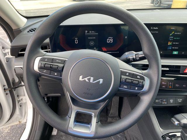 new 2025 Kia K5 car, priced at $27,542