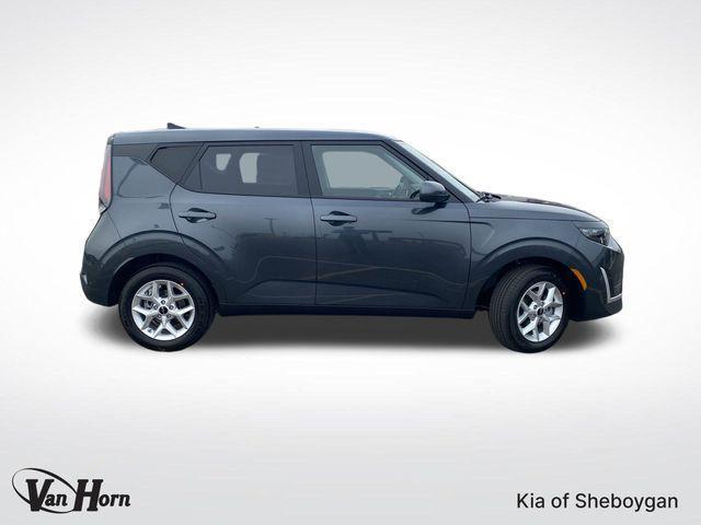 new 2025 Kia Soul car, priced at $22,034