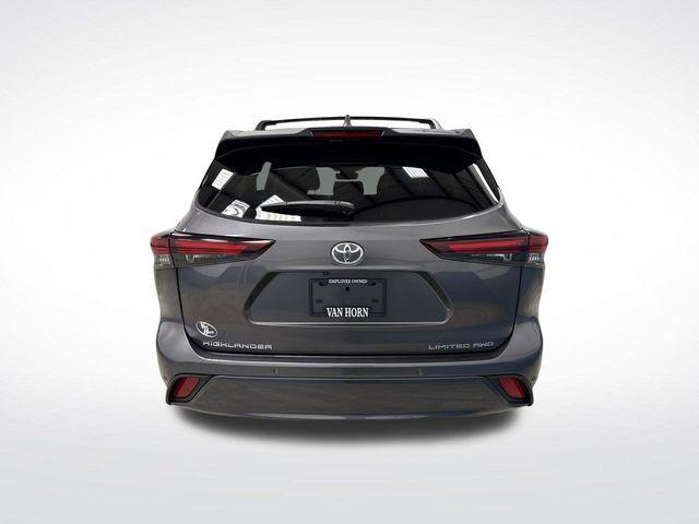 used 2024 Toyota Highlander car, priced at $41,831