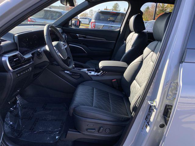 new 2025 Kia Telluride car, priced at $49,505