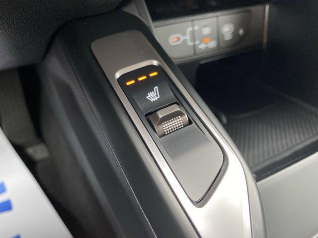 new 2025 Kia Sorento car, priced at $36,604