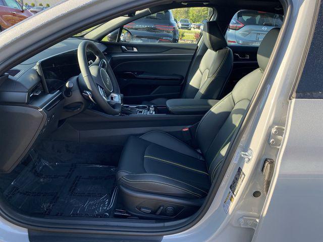 new 2026 Kia K5 car, priced at $37,915
