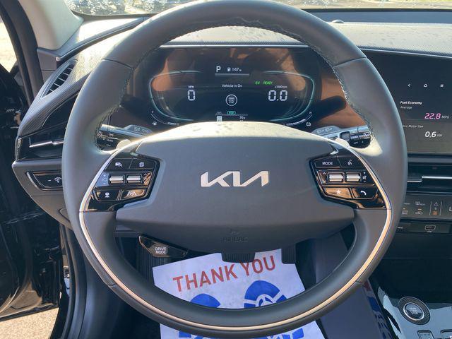 new 2025 Kia Niro car, priced at $30,167