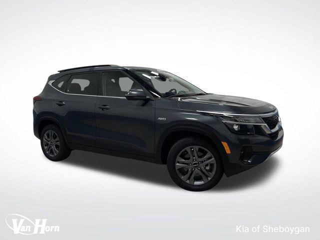 used 2023 Kia Seltos car, priced at $21,400