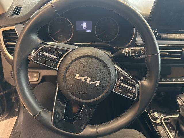used 2023 Kia Seltos car, priced at $22,630