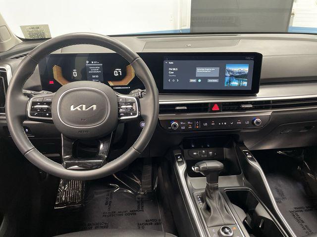 used 2024 Kia Sorento car, priced at $27,777
