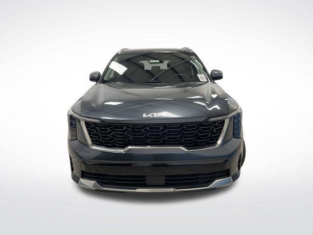 used 2024 Kia Sorento car, priced at $27,777