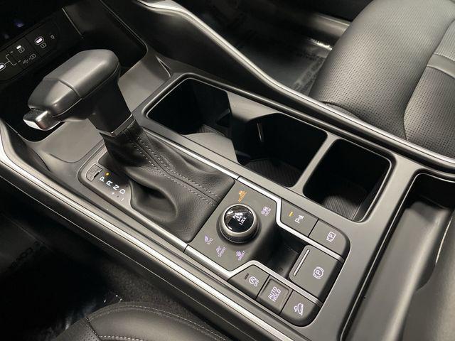 used 2024 Kia Sorento car, priced at $27,777