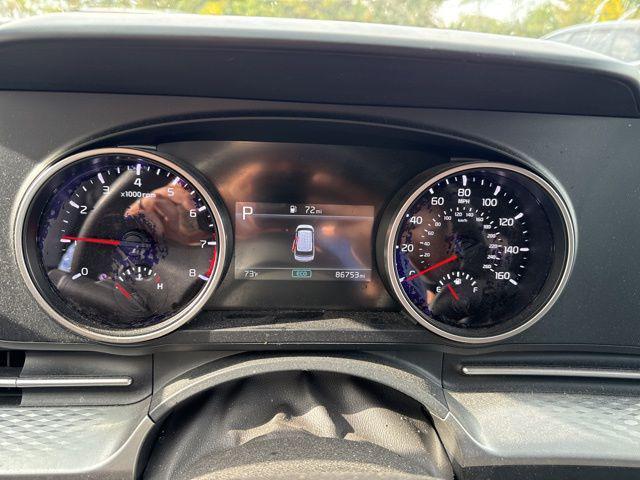 used 2022 Kia Carnival car, priced at $23,598