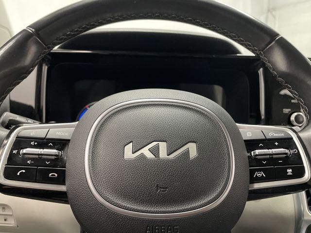 used 2022 Kia Sorento Plug-In Hybrid car, priced at $24,558