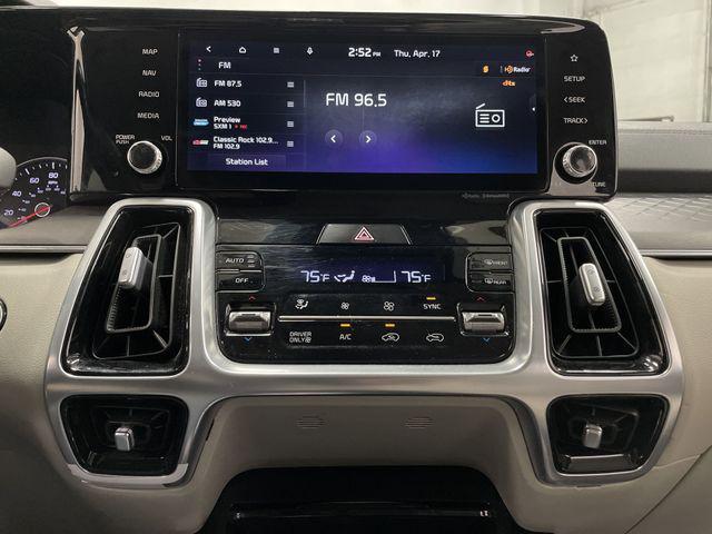 used 2022 Kia Sorento Plug-In Hybrid car, priced at $24,558