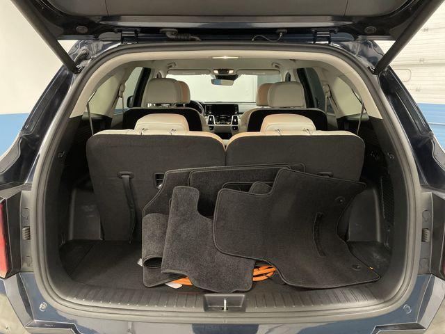 used 2022 Kia Sorento Plug-In Hybrid car, priced at $24,558