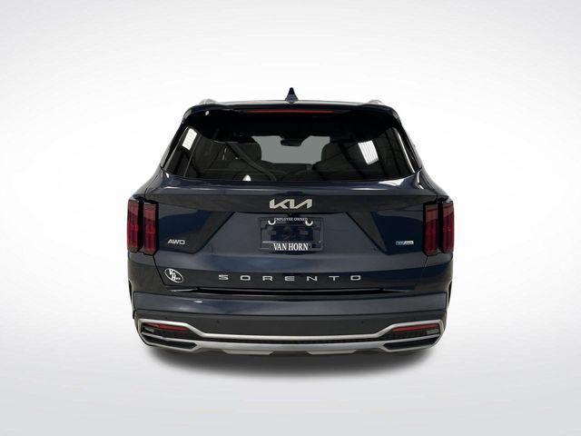 used 2022 Kia Sorento Plug-In Hybrid car, priced at $24,558