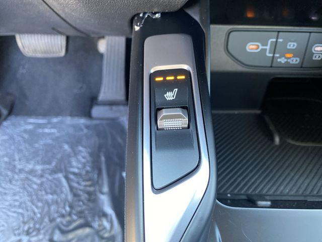 new 2025 Kia Sorento car, priced at $36,604