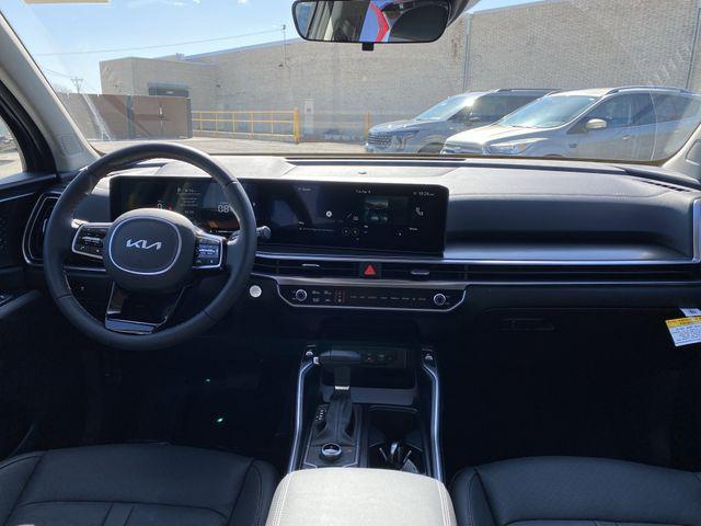 new 2025 Kia Sorento car, priced at $36,604