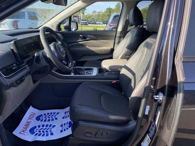 new 2026 Kia Carnival car, priced at $42,832