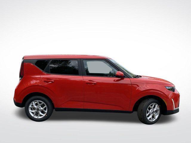 new 2025 Kia Soul car, priced at $22,542