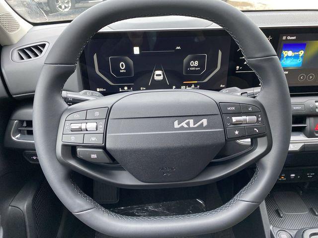 new 2025 Kia K4 car, priced at $24,642