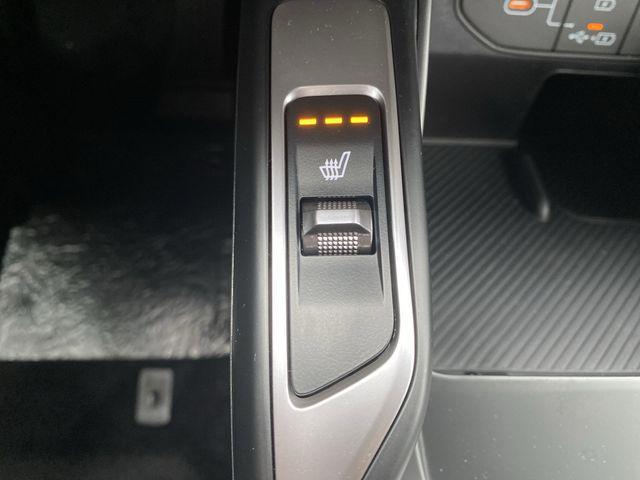 new 2025 Kia Sorento Hybrid car, priced at $42,635
